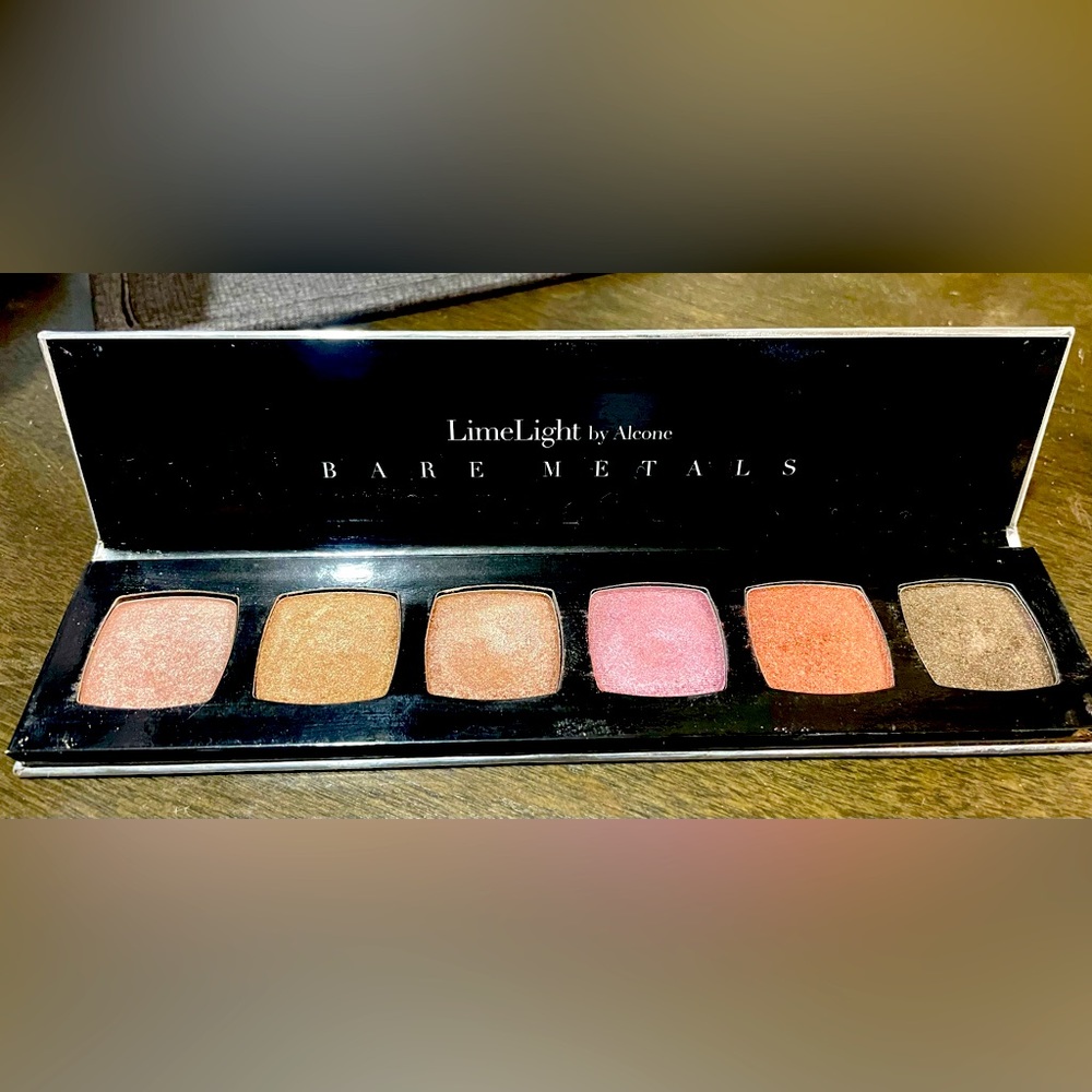Limelight by Alcone eyeshadow